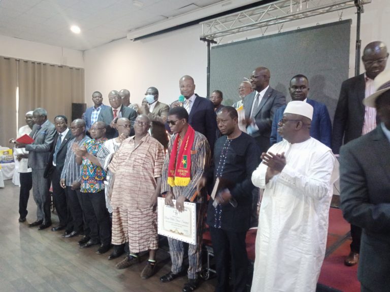 FBF : LE CONCEPT « ALLONS AU QATAR » LANCÉ, POUR GALVANISER LES ETALONS.