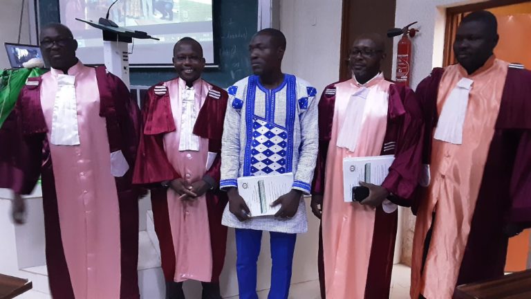 Science et Mathématiques : Abdoul Aziz Dianda, désormais Dr en mathématique de J-KZ avec la mention très honorable.