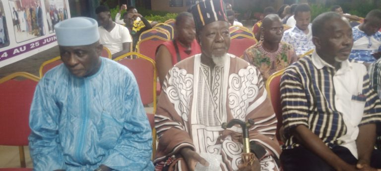 3ème édition du Grand prix Manéga de la paix : Pô, la ville hôte aux couleurs d’un café débat réussit.