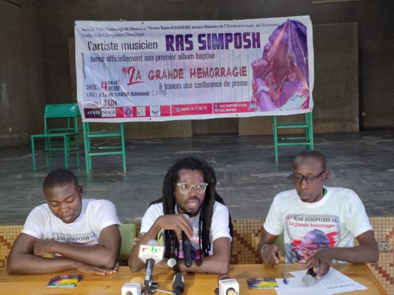 Burkina reggae : «La grande Hémorragie», titre du 1er album de l’artiste RAS SIMPOSH