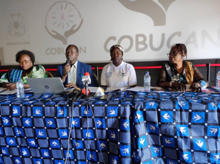 Burkina contre le cancer : «À peine 10 % des femmes se rendent dans les structures de santé pour se faire dépister» cri de COBUCAN qui demande l’aide des journalistes dans la sensibilisation