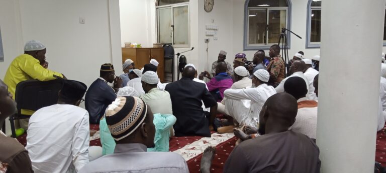 Rupture collective de Ramadan : la mosquée AL Houda et la CJMB ont rompu le carême sous le signe de prières et force aux autorités de la transition burkinabé