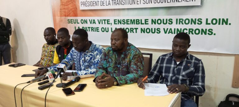 Burkina actualités : la C.N.A.V.C. annonce un meeting le 11 mai prochain au stade municipal de Ouagadougou