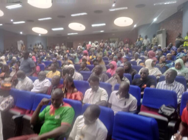 Burkina Faso : Élections du Conseil National de l’Économie Informelle (CNEI) – La polémique persiste