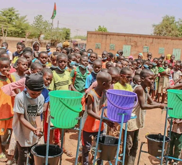 Journées Nationales d’Engagement Patriotique : à Ouagadougou, les anciens élèves de l’école apostolique s’impliquent activement